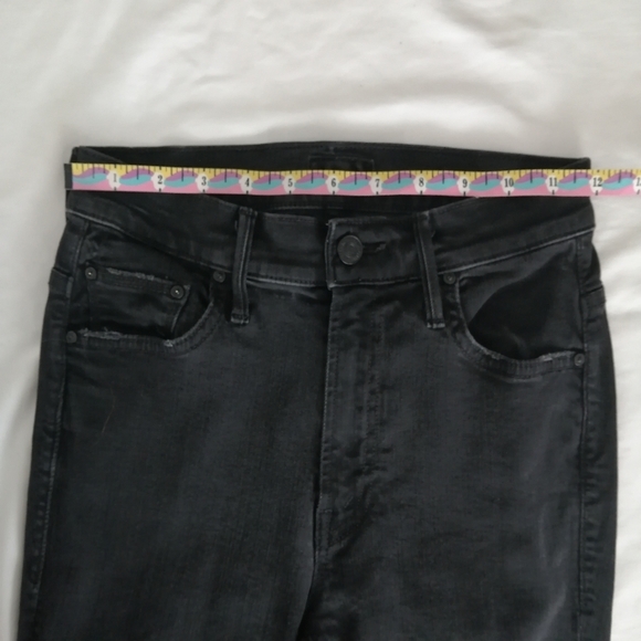 Mother Insider Crop Step Fray Hem Bootcut Jeans in Not Guilty Black 24 - Picture 14 of 16